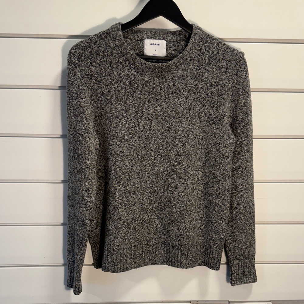 Old Navy Charcoal Knit Pullover